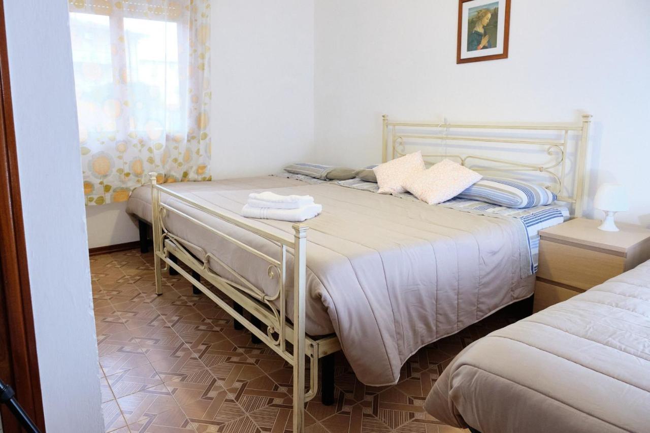 Peaceful Flat With Direct Beach Access Beahost 로솔리나 마레 외부 사진